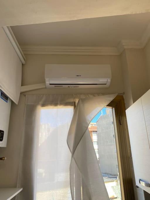 Luminoso Monolocale A 2 Passi Dalla Metro A Apartment โรม ภายนอก รูปภาพ